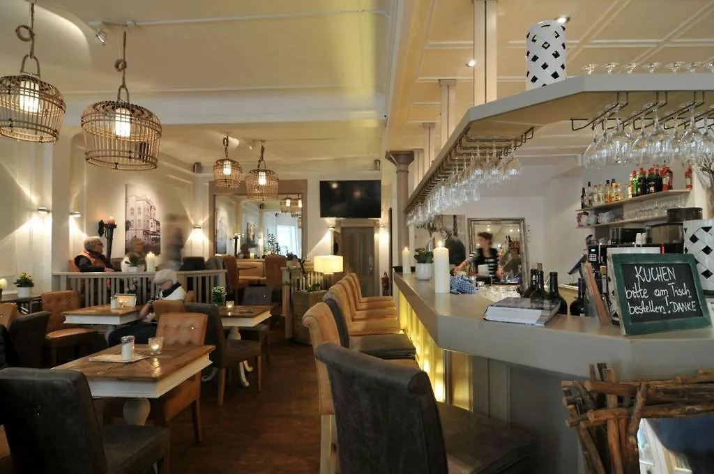 Cafe Orth-1